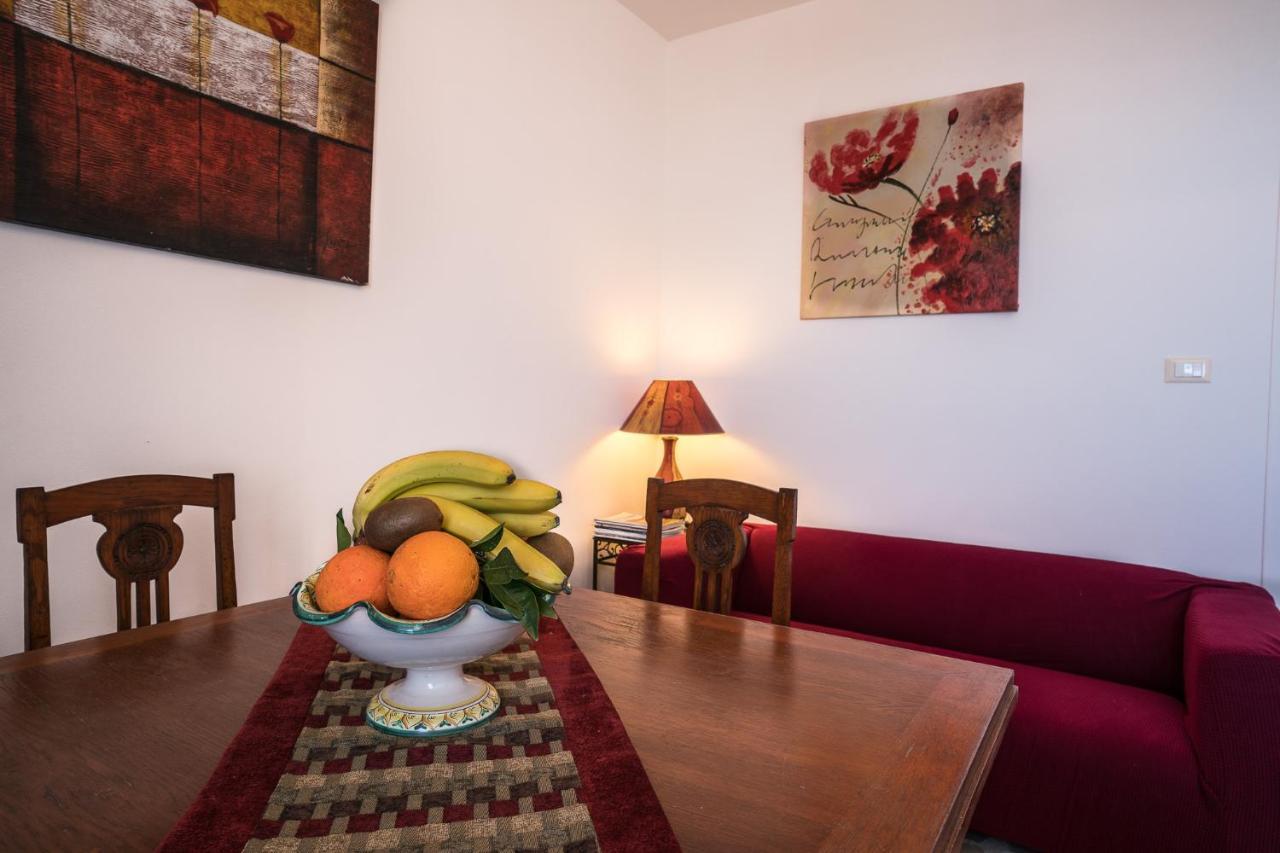 Maniace Sea View Apartment By Ortigia Apartments シラクーサ エクステリア 写真